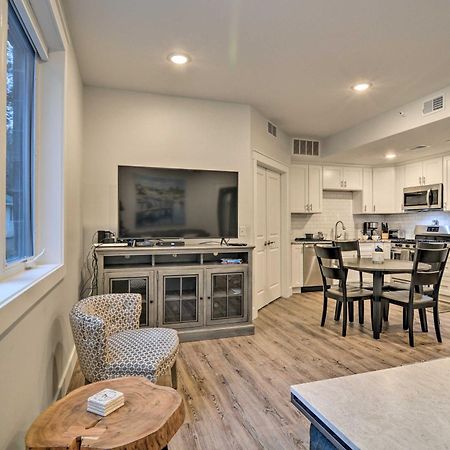 Modern Traverse City Condo About 1 Mi To Bay! Екстериор снимка