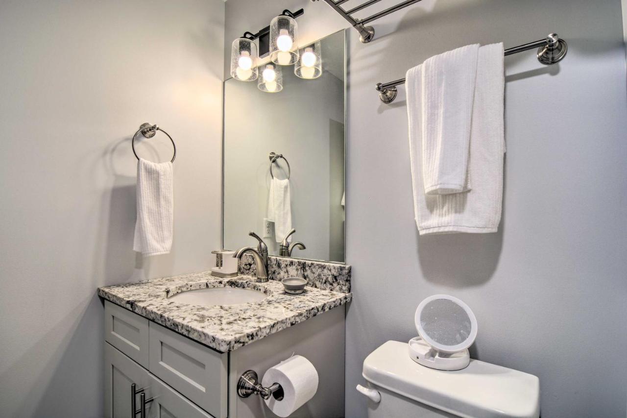 Modern Traverse City Condo About 1 Mi To Bay! Екстериор снимка